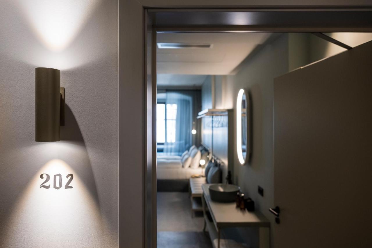 Altstadthotel Weisses Kreuz Innsbruck Eksteriør bilde